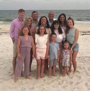 Meet your Posher, Mindy